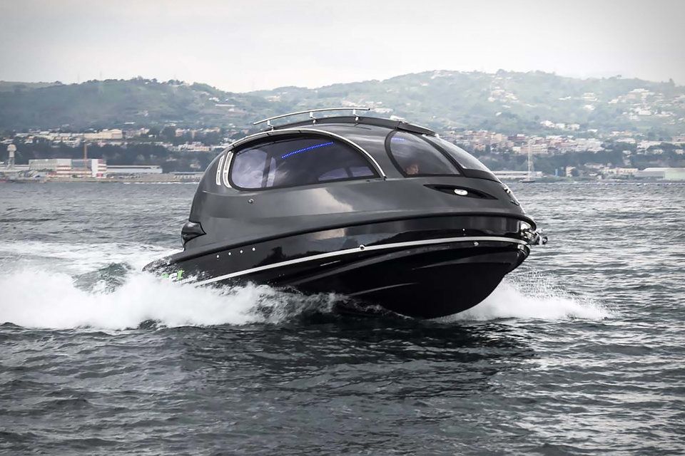 Jet Capsule Compact Yacht
