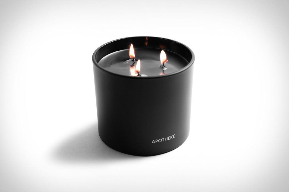 Apotheke Charcoal Candle